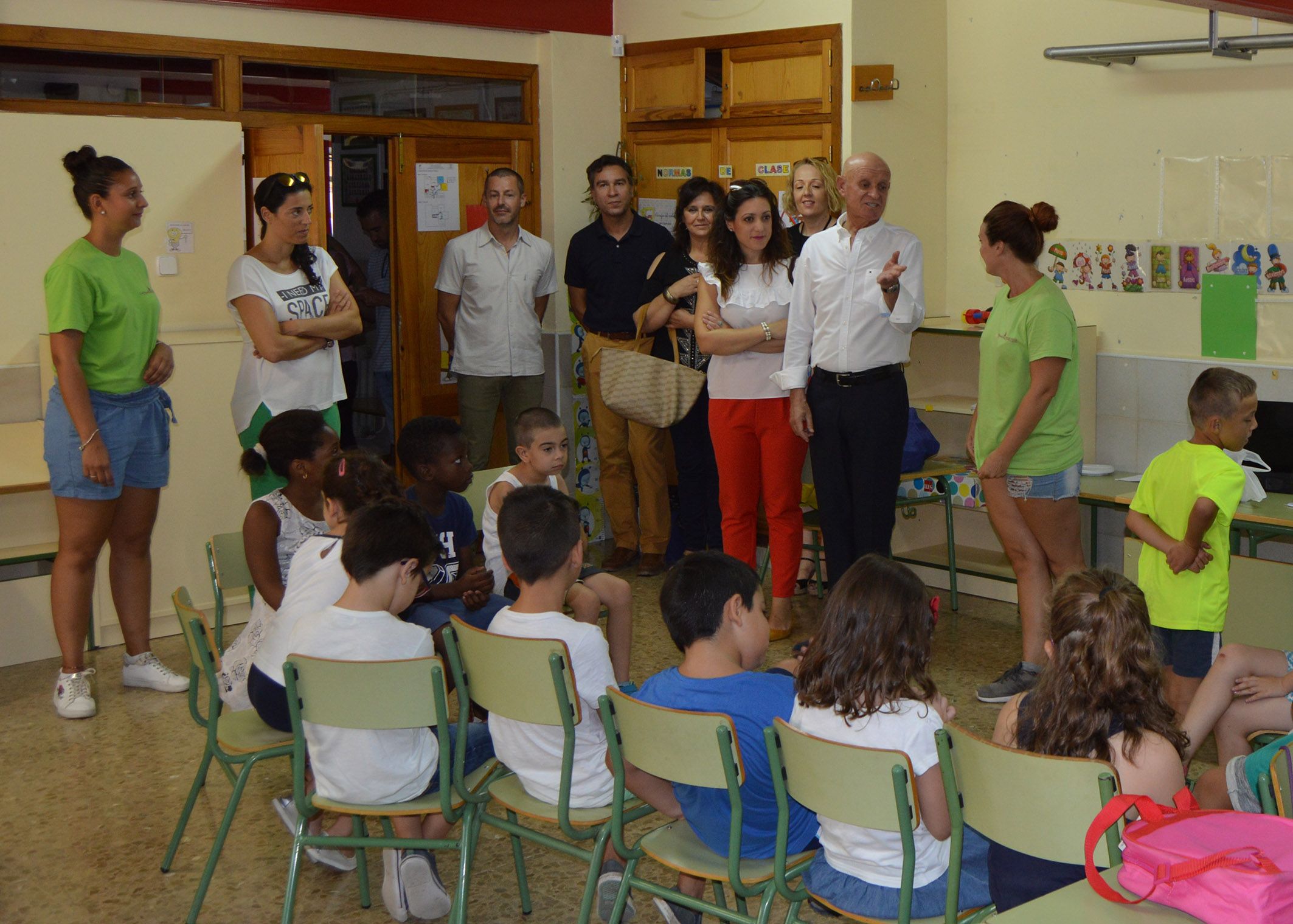Más de 200 niños disfrutan ya de la Escuela de Conciliación de Verano en el colegio ‘Cervantes’3