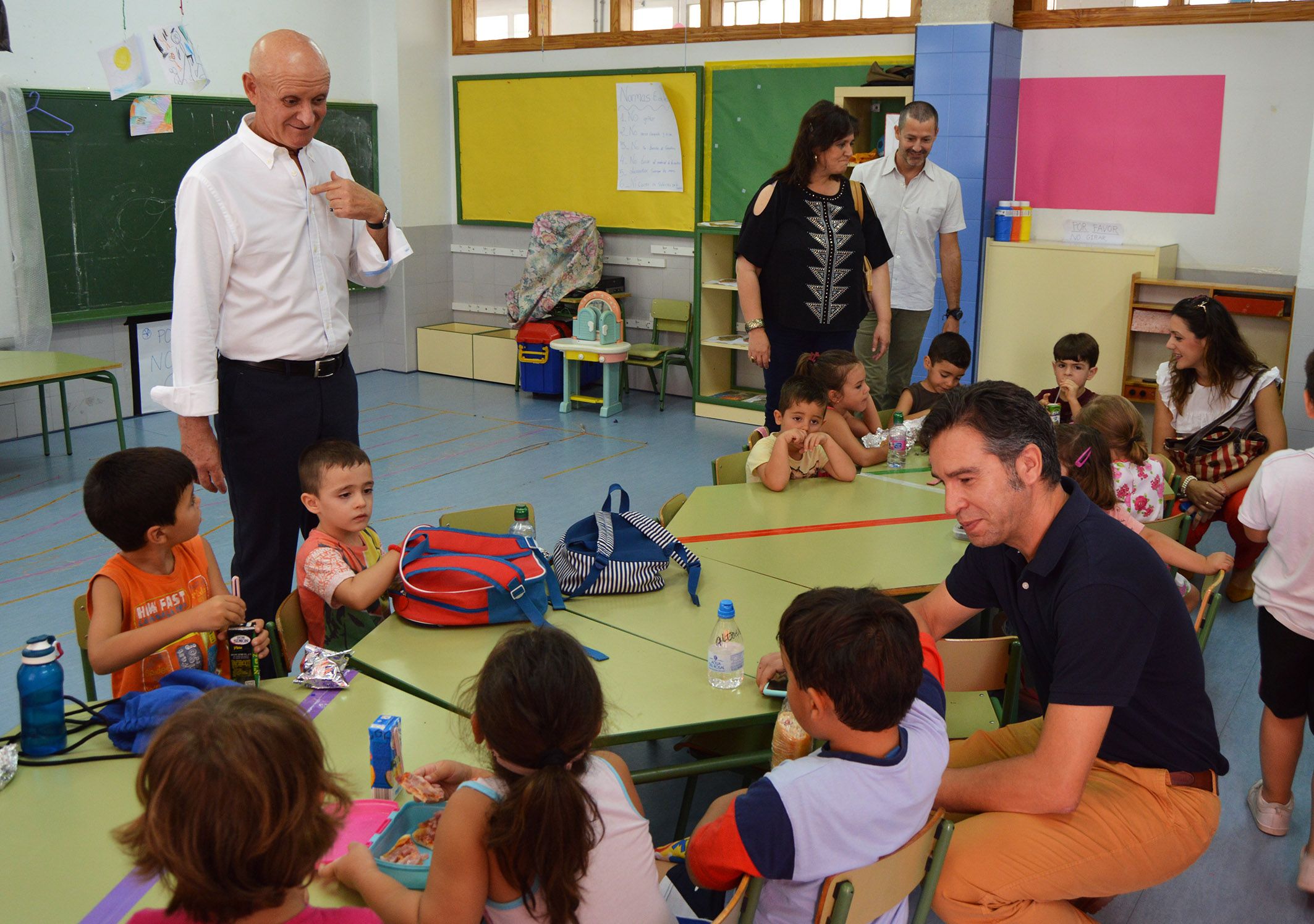 Más de 200 niños disfrutan ya de la Escuela de Conciliación de Verano en el colegio ‘Cervantes’5