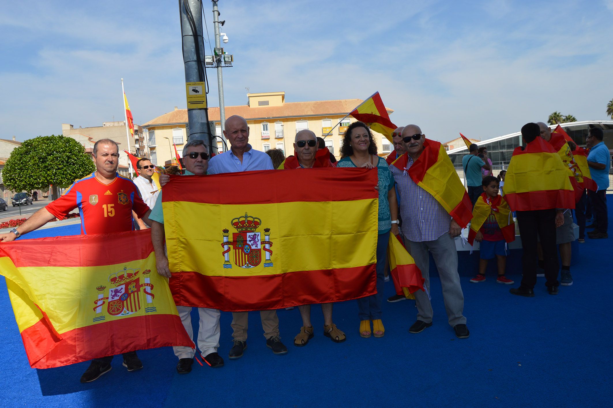 Las Torres de Cotillas se concentra en defensa de la unidad de España1