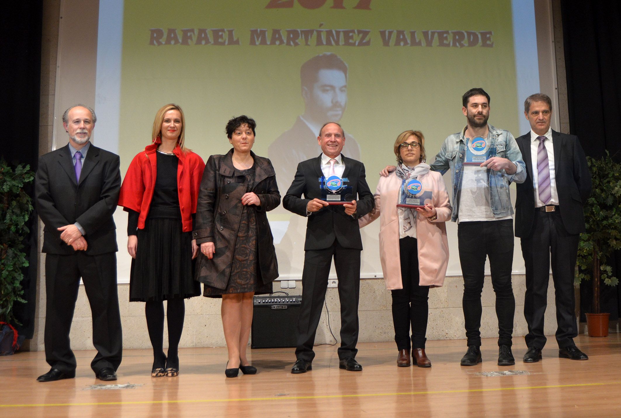 Los 'Torreños del Año 2017' son el músico Rafa Val, el atleta Ángel Salinas y la futbolista Cristina Pérez