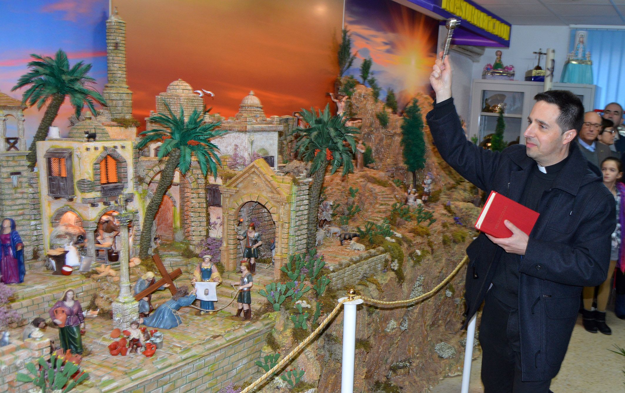 El diorama de la Pasión de Cristo de la exposición permanente de la Semana Santa torreña estrena nuevas escenas