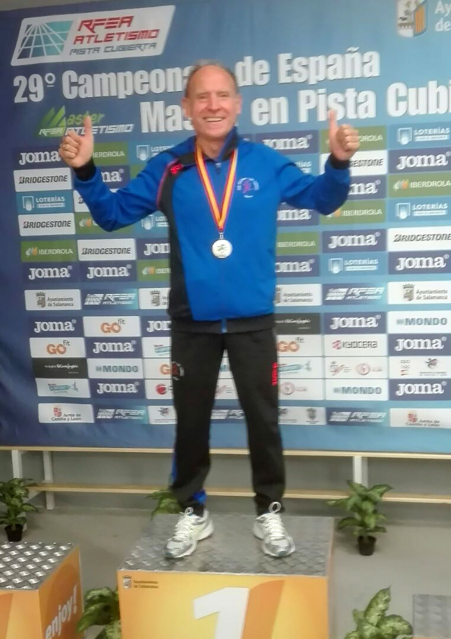 El atleta torreño Ángel Salinas suma a su amplio palmarés un oro y una plata en el Nacional de veteranos3