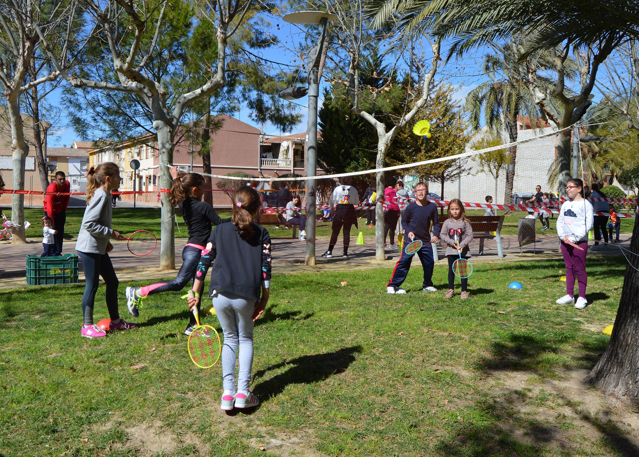 Multitudinaria jornada de deporte en la calle con el proyecto europeo ‘Do-U-Sport’ 3