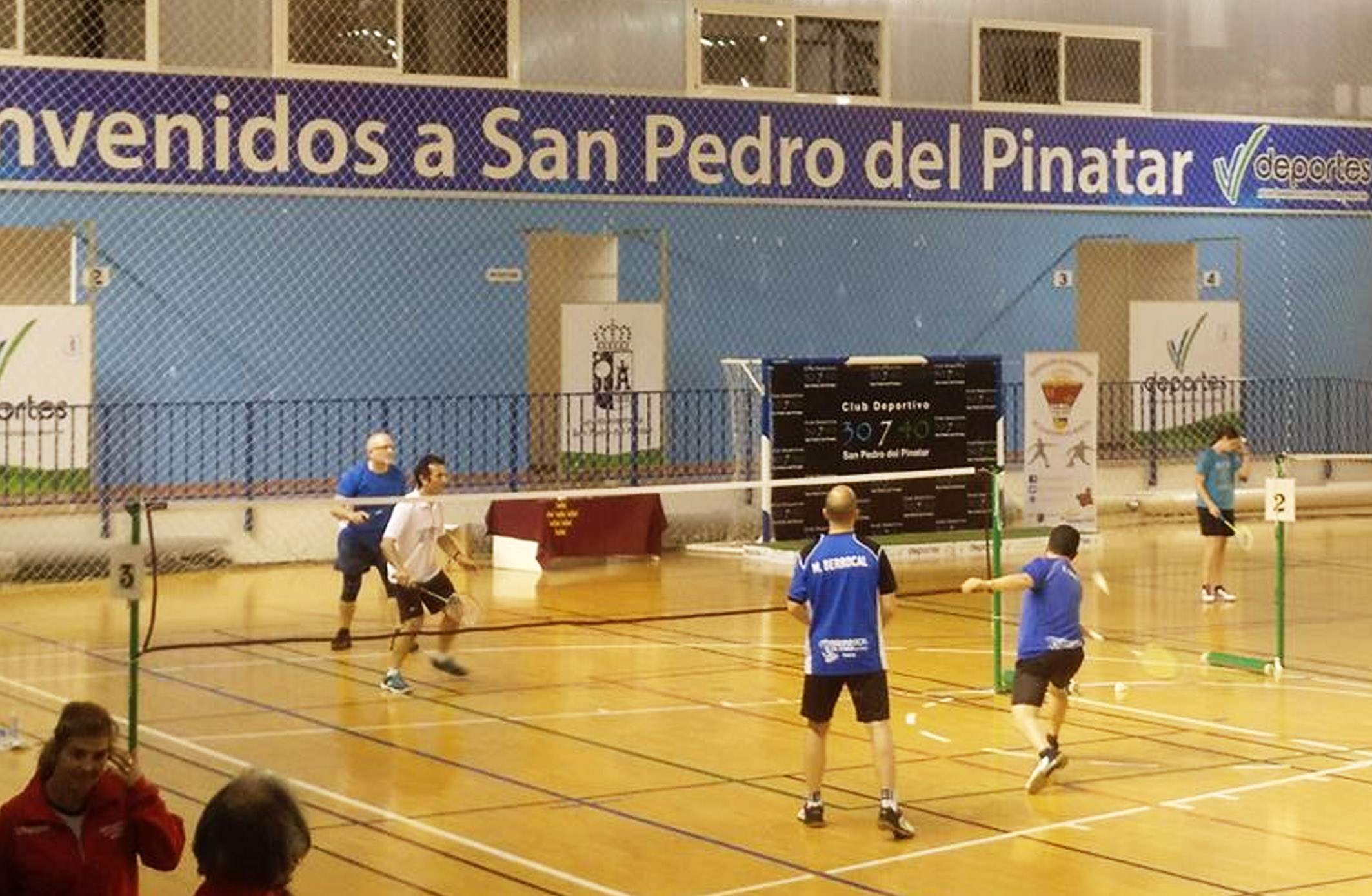 14 oros y 7 platas para Las Torres de Cotillas en los regionales de bádminton de veteranos y de categorías inferiores3