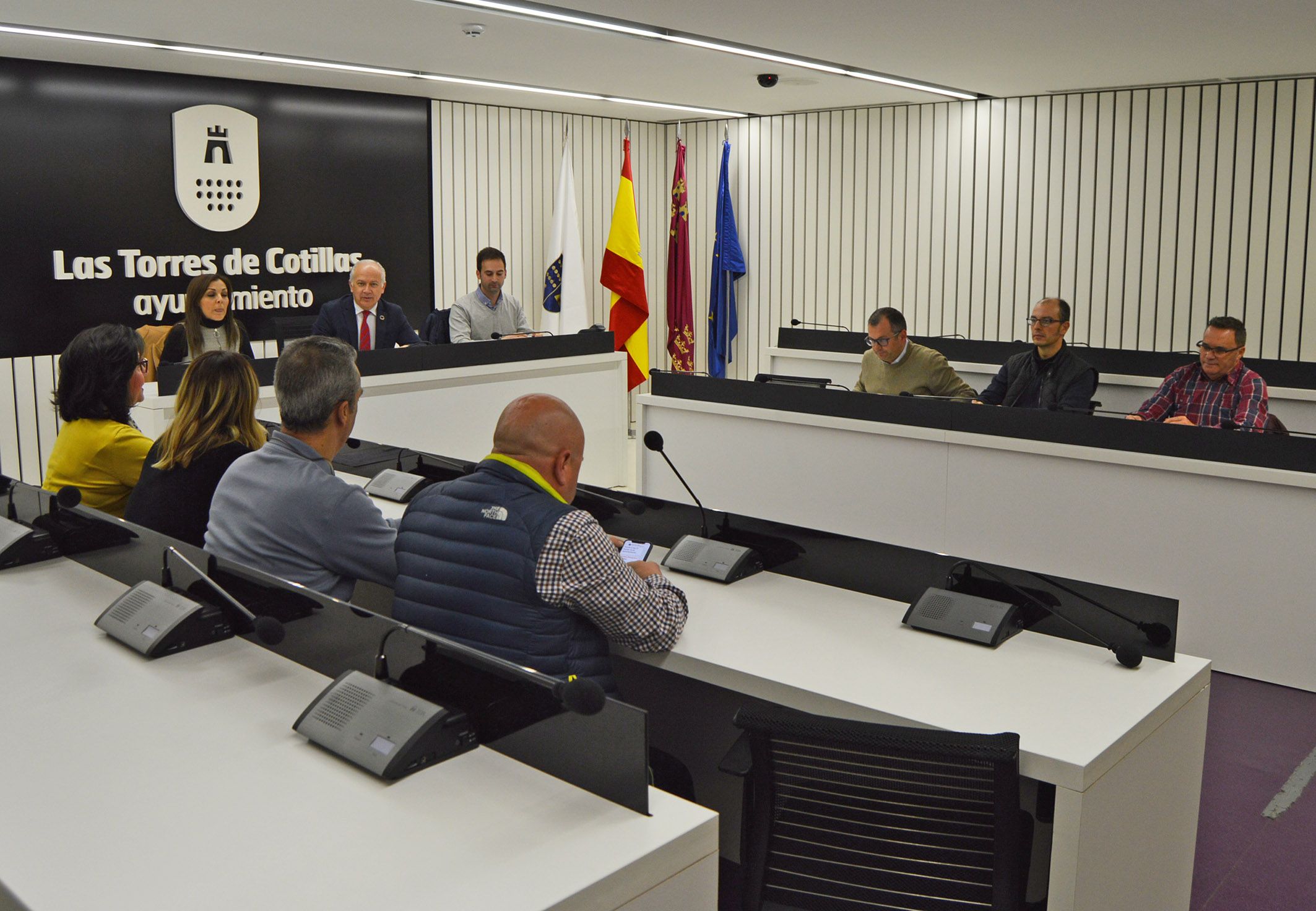 El Ayuntamiento y el Área Comercial Las Torres de la mano para dar respuesta a las necesidades del comercio local3 El Ayuntamiento y el Área Comercial Las Torres de la mano para dar respuesta a las necesidades del comercio local3