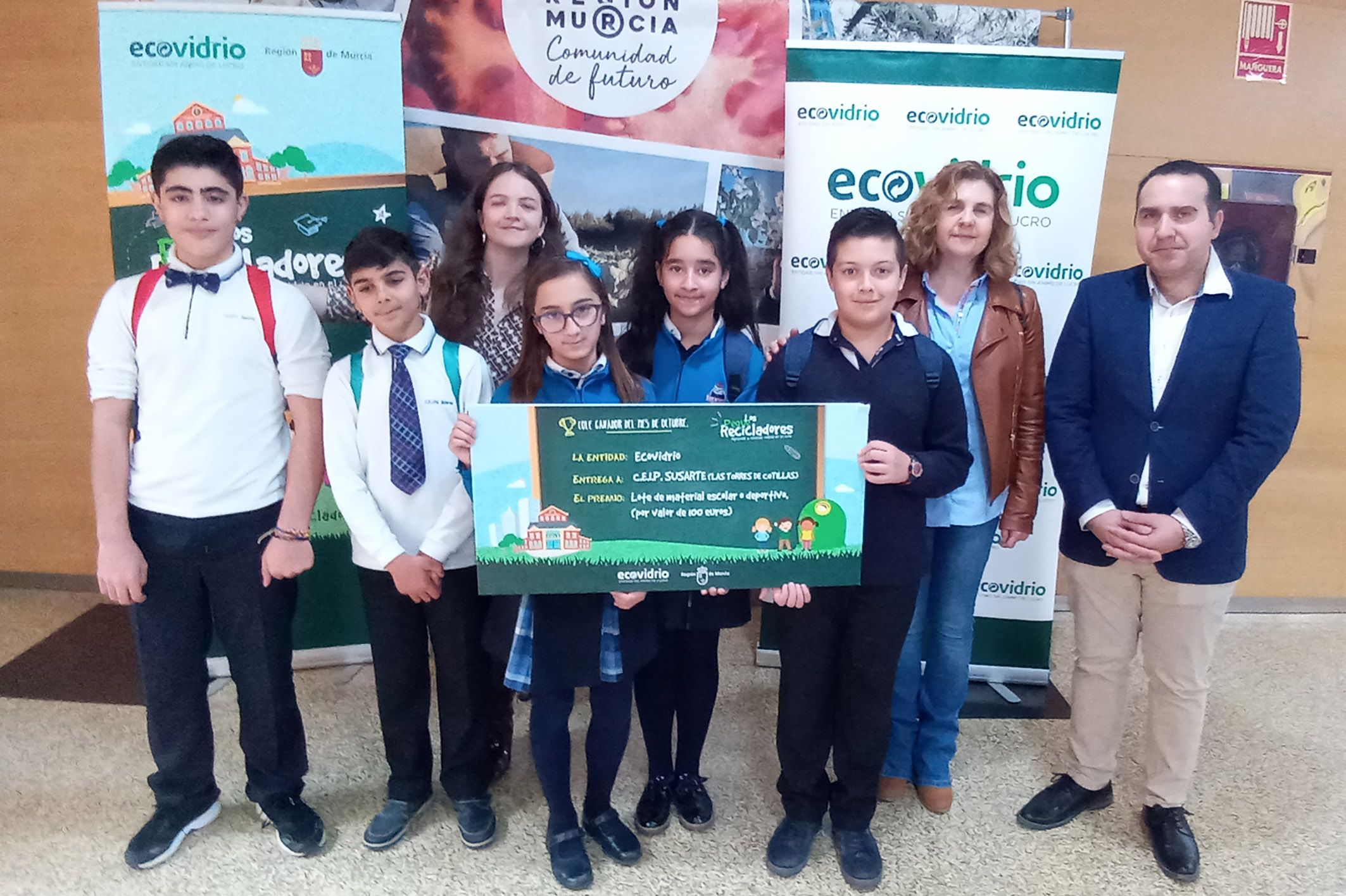 El alumnado torreño de Primaria unos grandes ‘peque recicladores’ El alumnado torreño de Primaria unos grandes ‘peque recicladores’