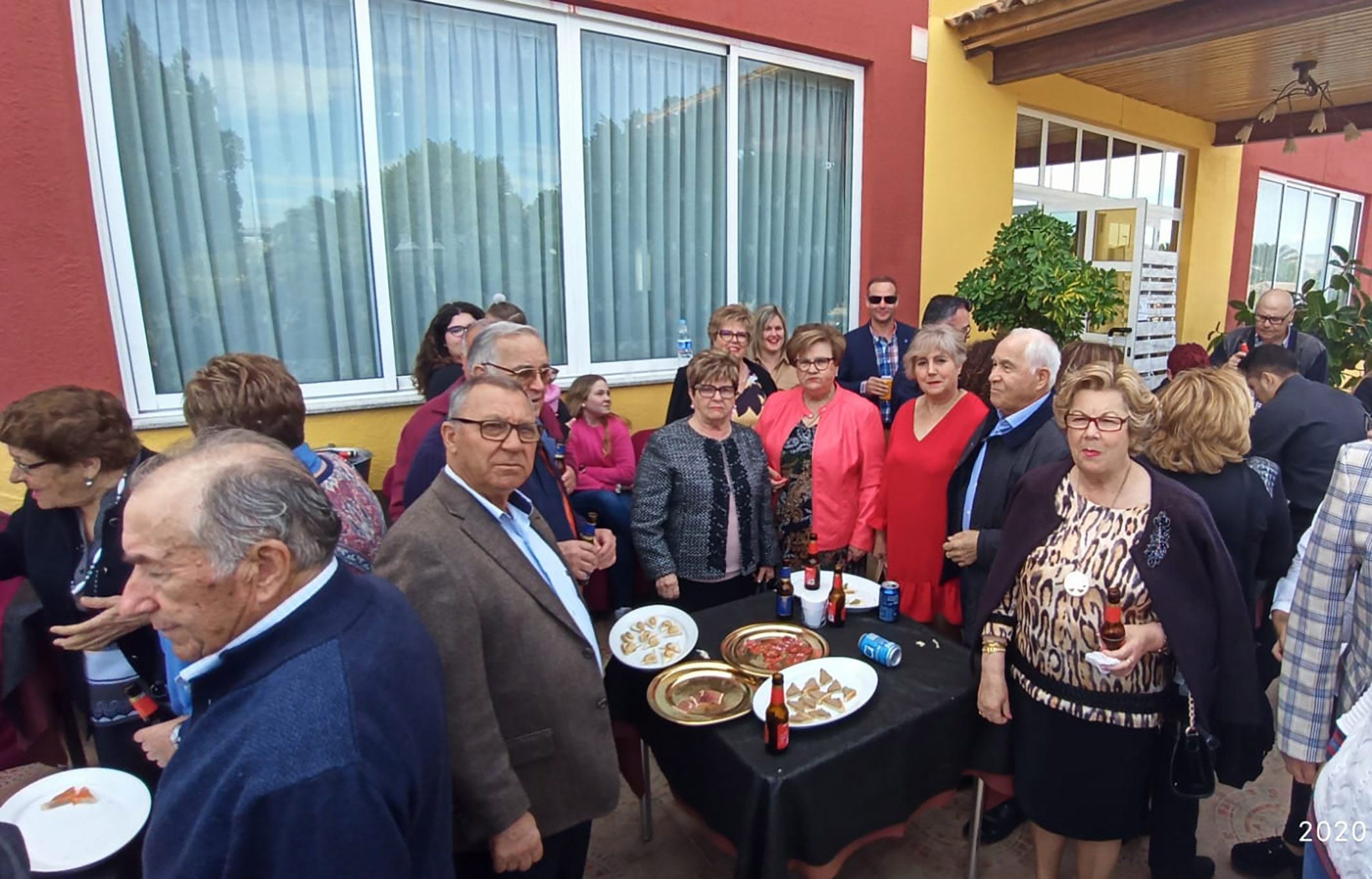 La comisión de fiestas de La Florida celebra una gran comida de convivencia2 La comisión de fiestas de La Florida celebra una gran comida de convivencia2
