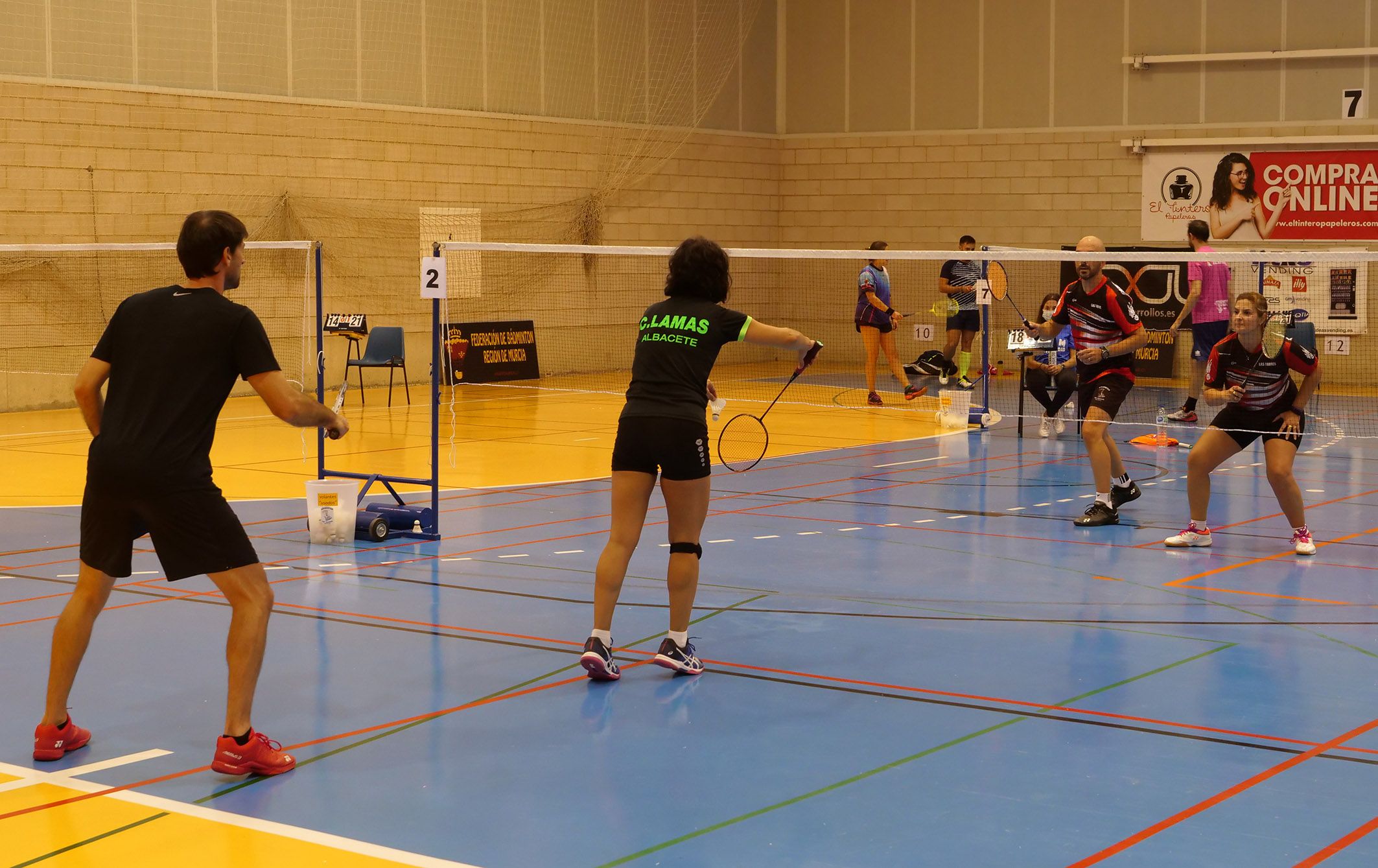 El Bádminton Las Torres se cuelga 10 medallas en la primera prueba del circuito nacional senior2