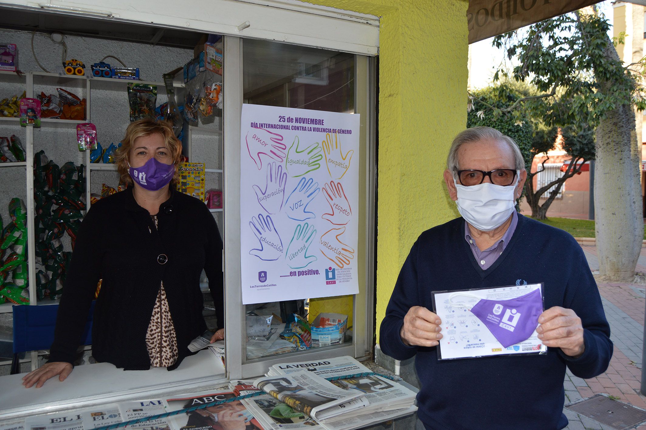 Reparto de mascarillas 25N Las Torres de Cotillas7