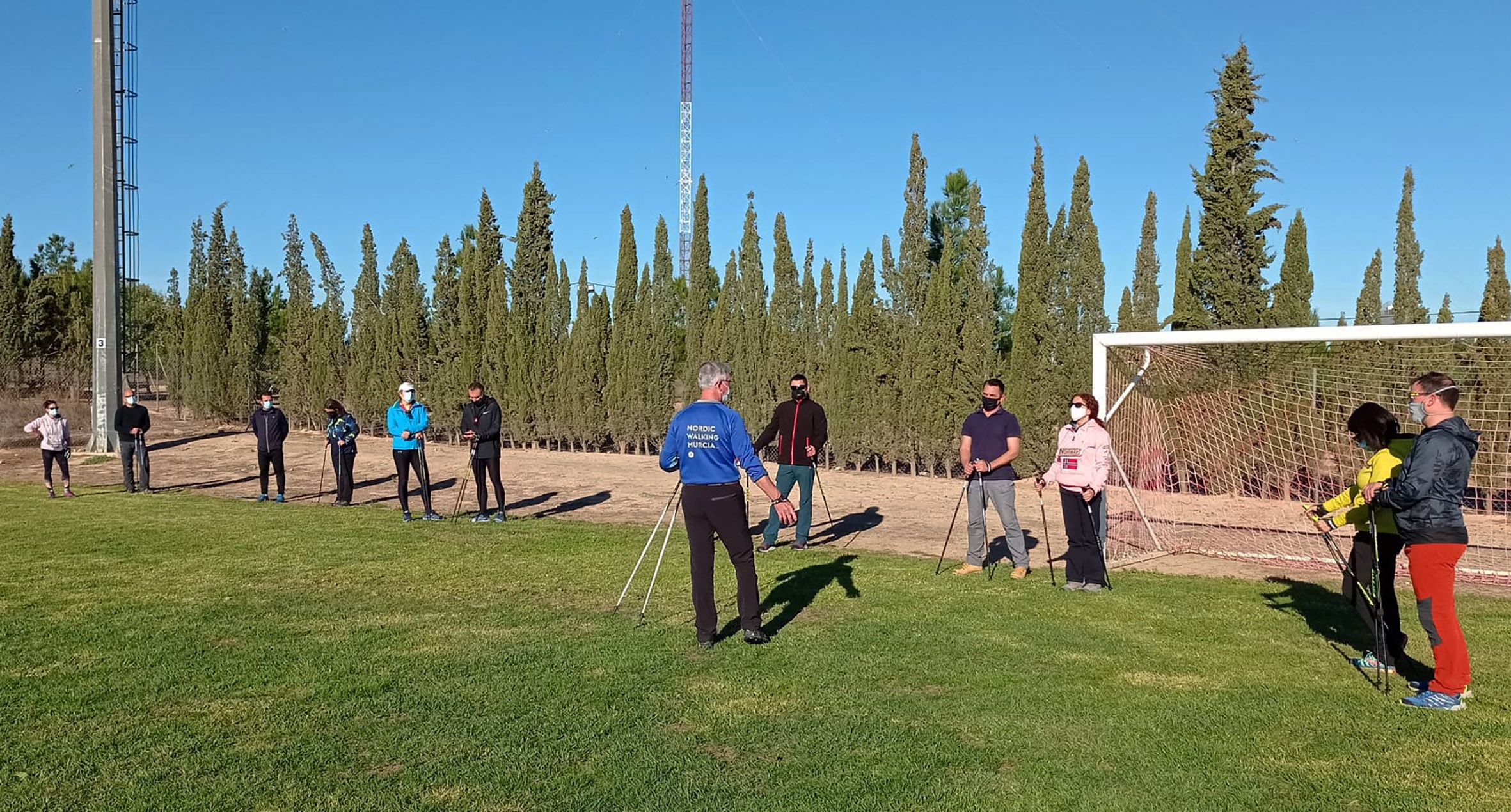 La tercera edición del curso de marcha nórdica nuevo éxito de participación3