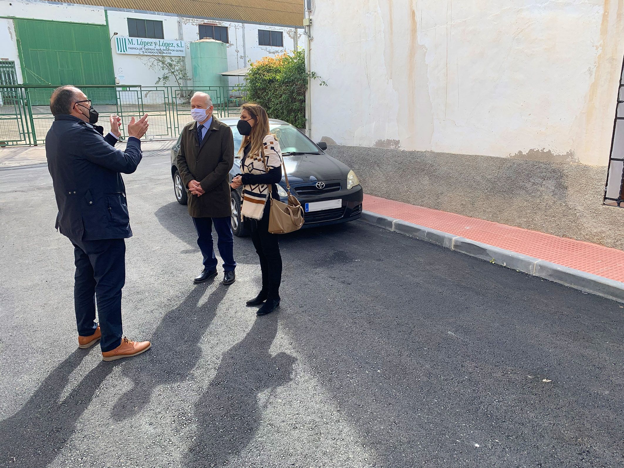 Concluye la renovación de aceras y asfaltado en el barrio de San Pedro3