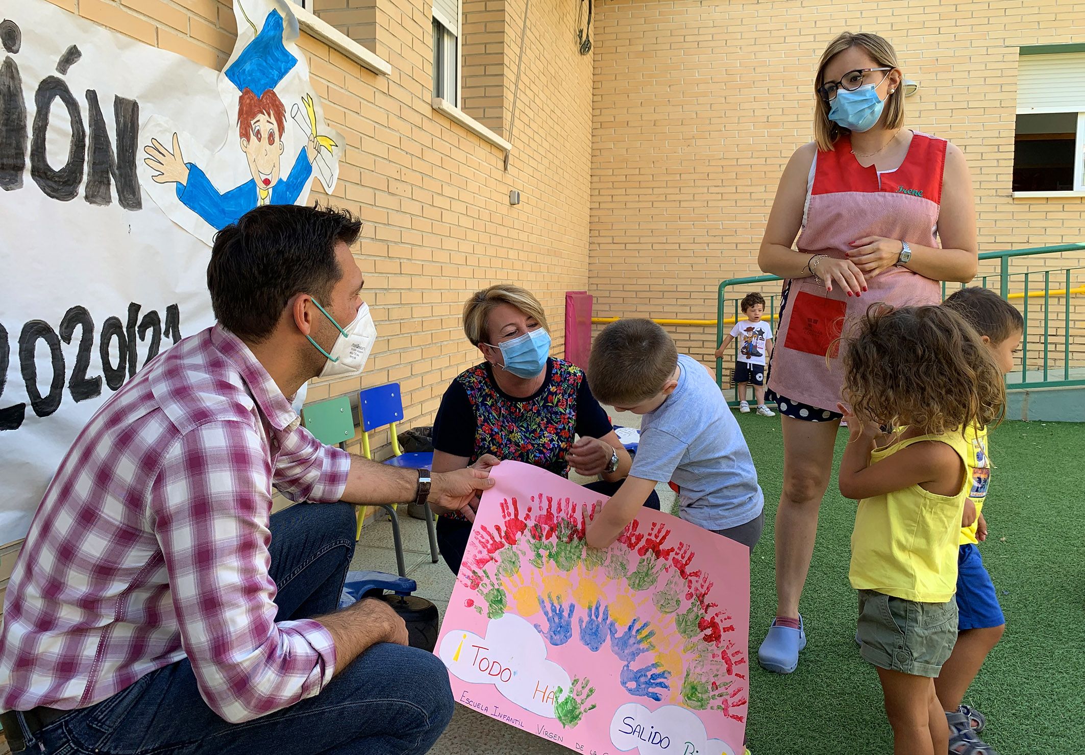 Homenaje a las escuelas infantiles municipales por su gestión de la pandemia durante este curso2