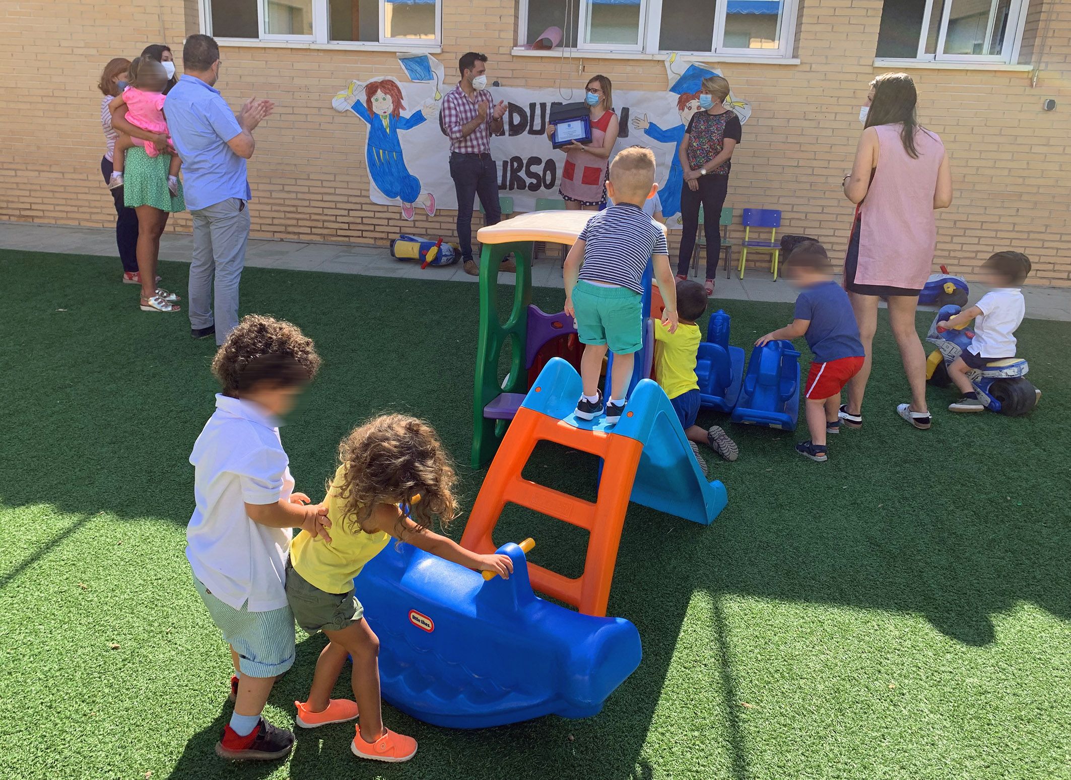 Homenaje a las escuelas infantiles municipales por su gestión de la pandemia durante este curso3
