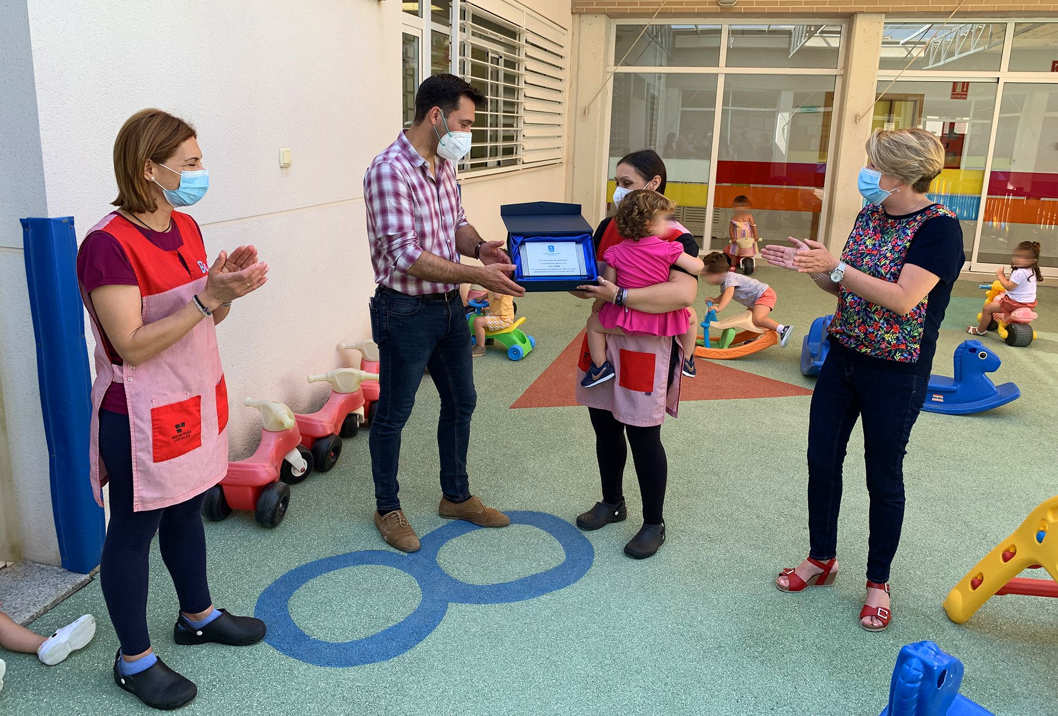 Homenaje a las escuelas infantiles municipales por su gestión de la pandemia durante este curso4