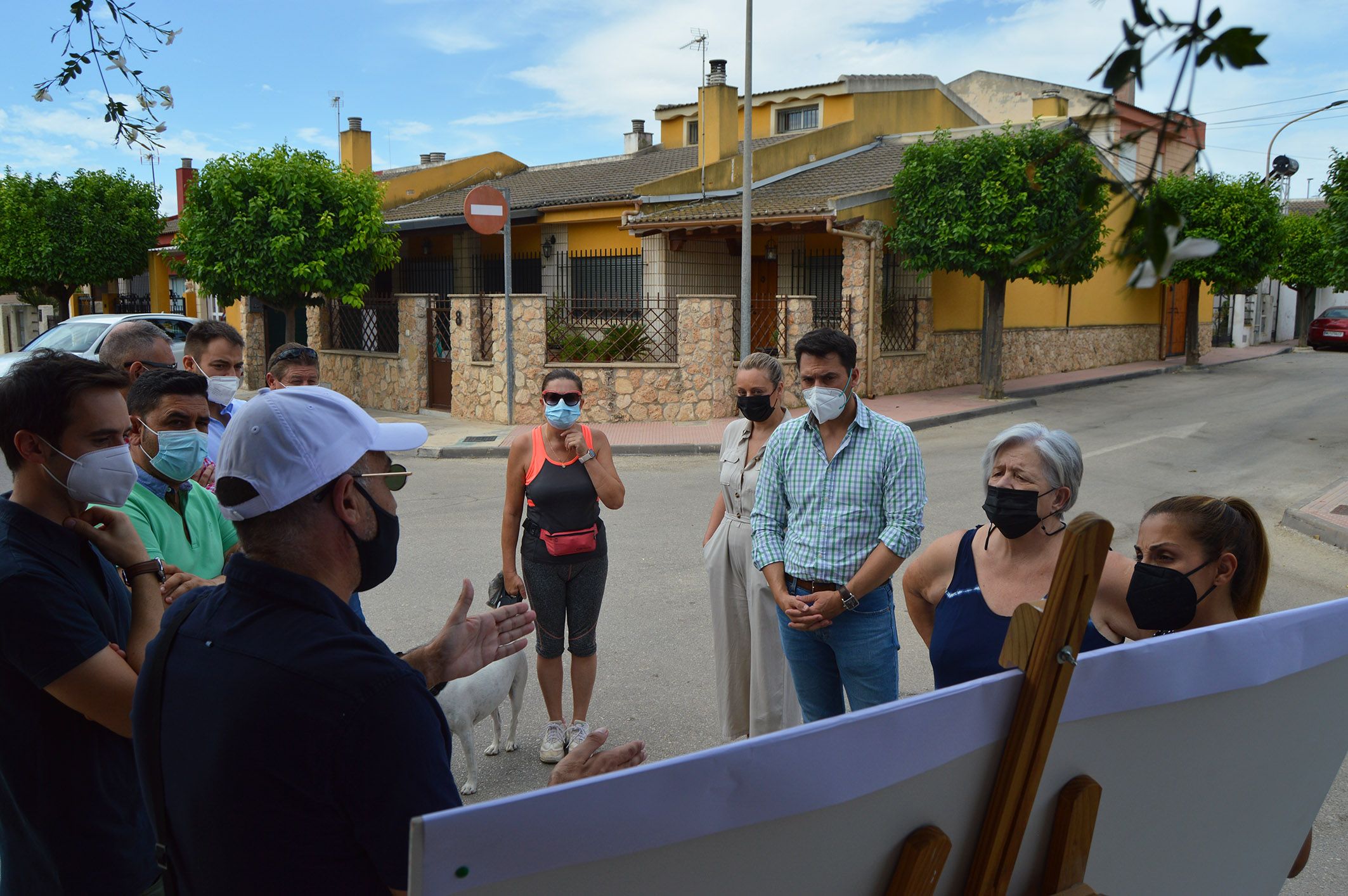El POS contempla la renovación del firme de la calle Mula y de las infraestructuras urbanas de las calles Pablo Neruda e Isaac Albéniz2