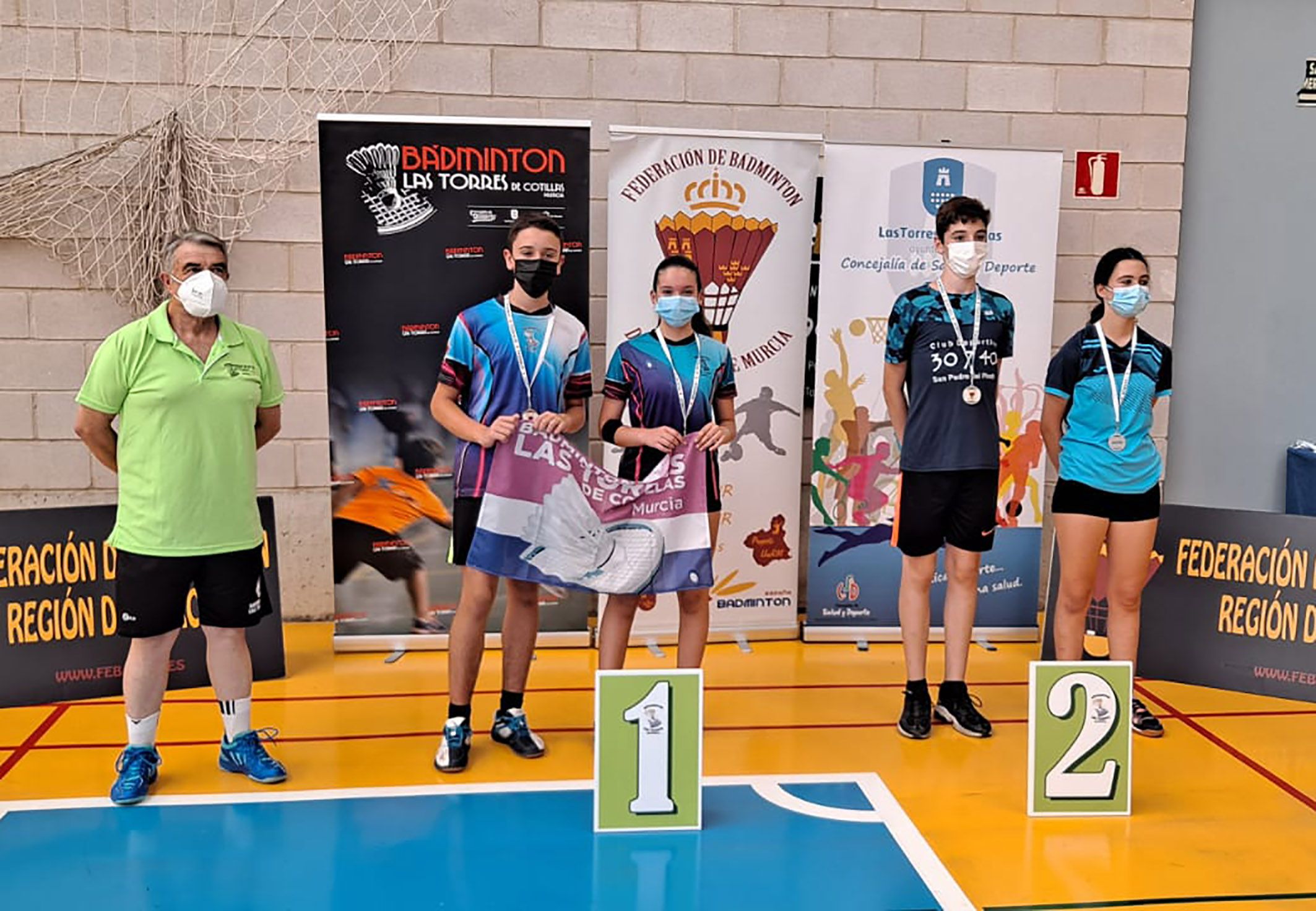 Excelentes resultados del club Bádminton Las Torres en el TTR 2 para sub 15 sub 19 y seniors4