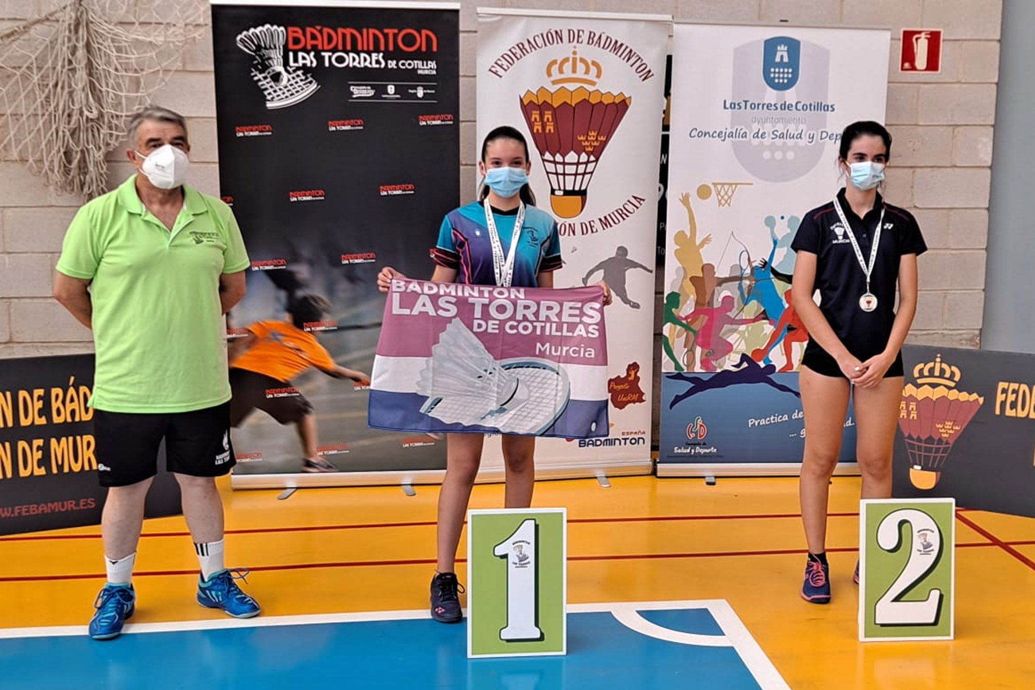 Excelentes resultados del club Bádminton Las Torres en el TTR 2 para sub 15 sub 19 y seniors5