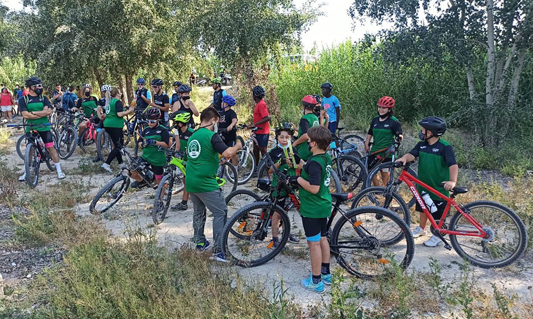 La Loma comienza los festejos en honor a San Joaquín haciendo deporte3