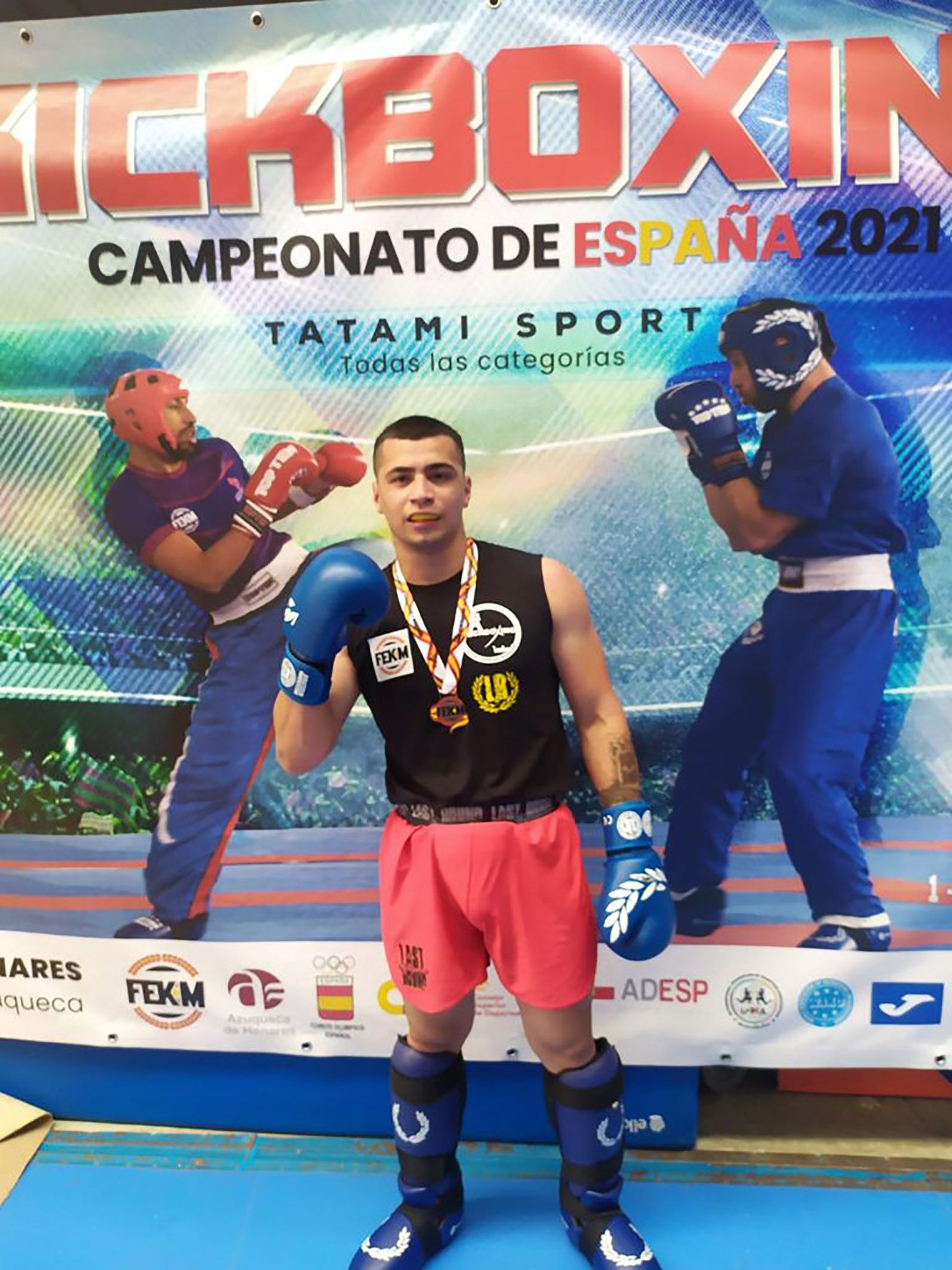 Un oro y dos platas para el “Yamaneko Fight Club” torreño en el regional de kickboxing4