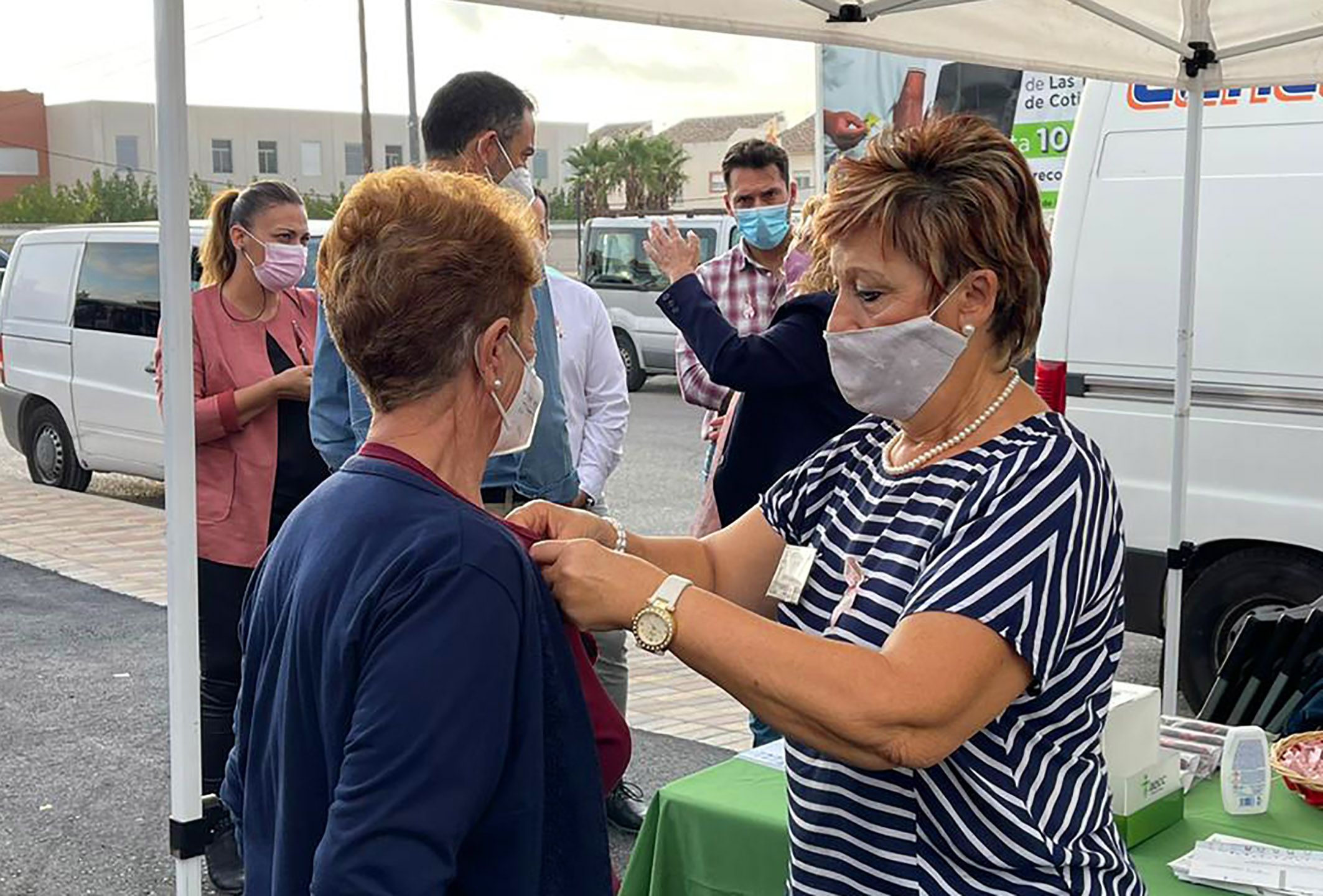 Las Torres de Cotillas se vuelca para conmemorar el día mundial de cáncer de mama4