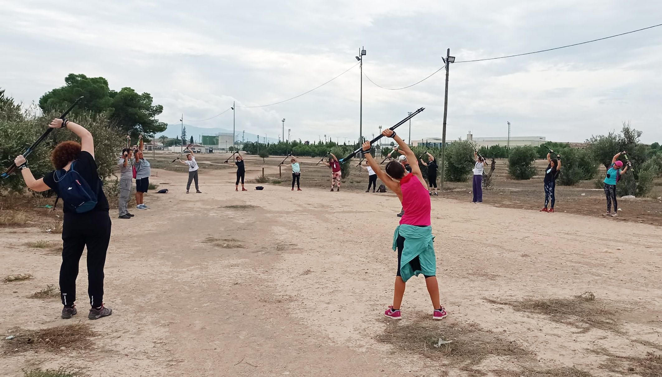 Pleno de participación en el cuarto curso de iniciación a la marcha nórdica de Las Torres de Cotillas3