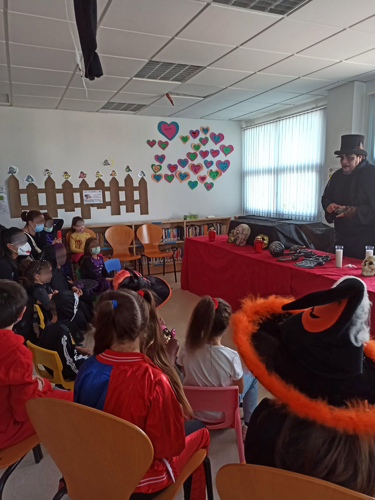 Una tarde terroríficamente divertida en la biblioteca municipal de Las Torres de Cotillas4