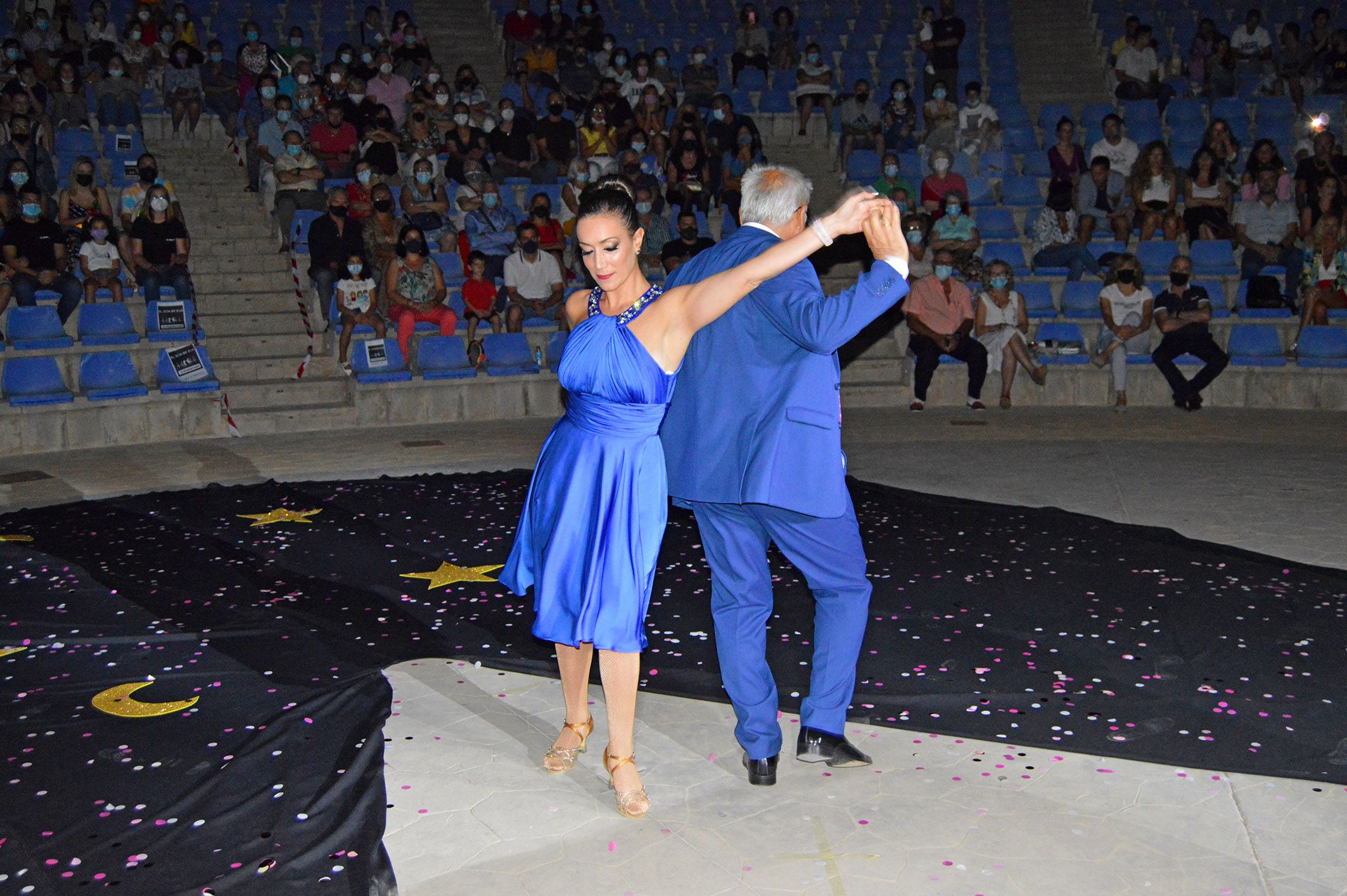 Al Son de Eva” protagoniza una “Noche Latina” con baile y música en directo2 Al Son de Eva” protagoniza una “Noche Latina” con baile y música en directo2
