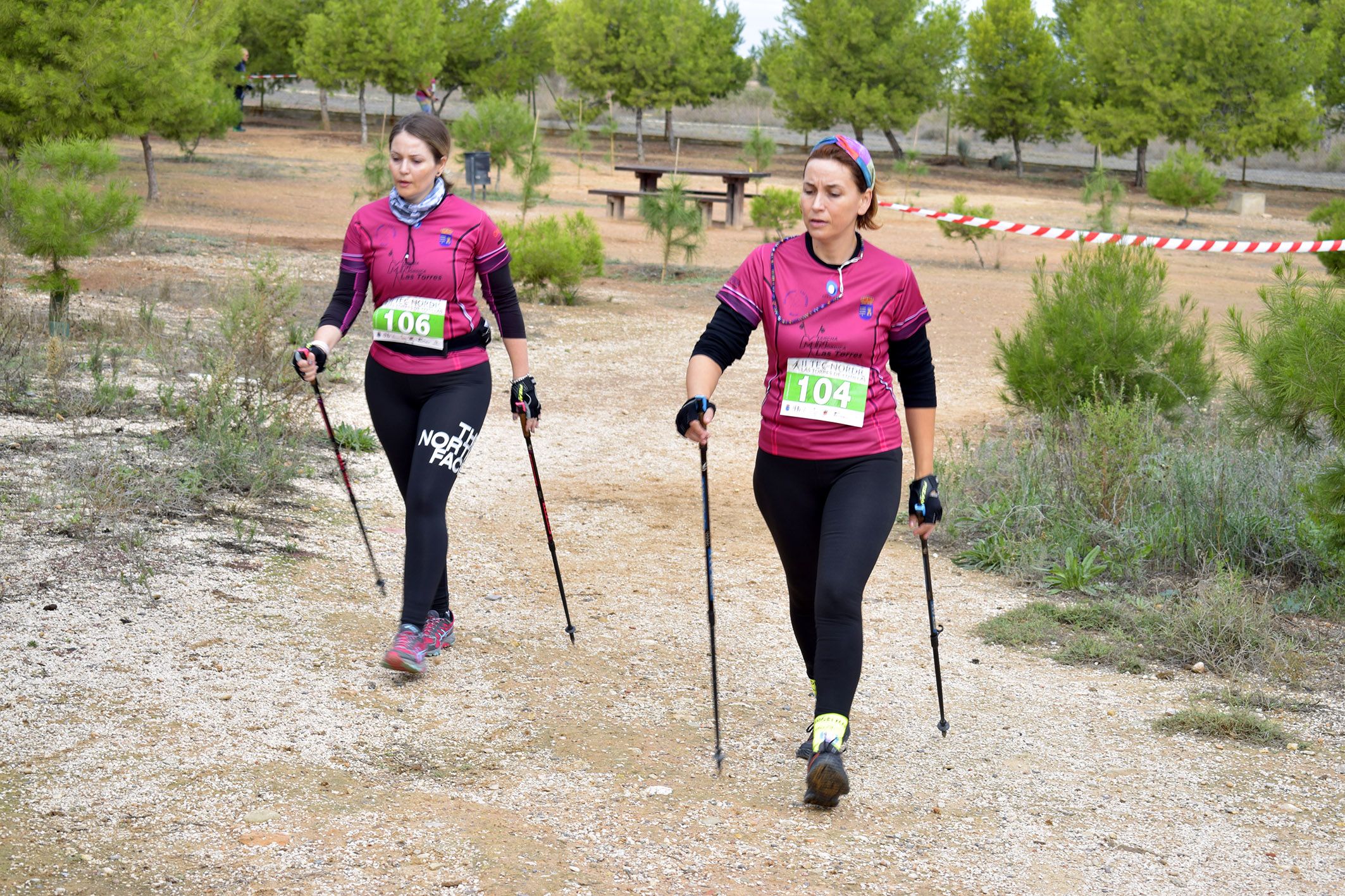 Juan Pérez y Ana Parra se imponen en el campeonato regional de marcha nórdica disputado en Las Torres de Cotillas1