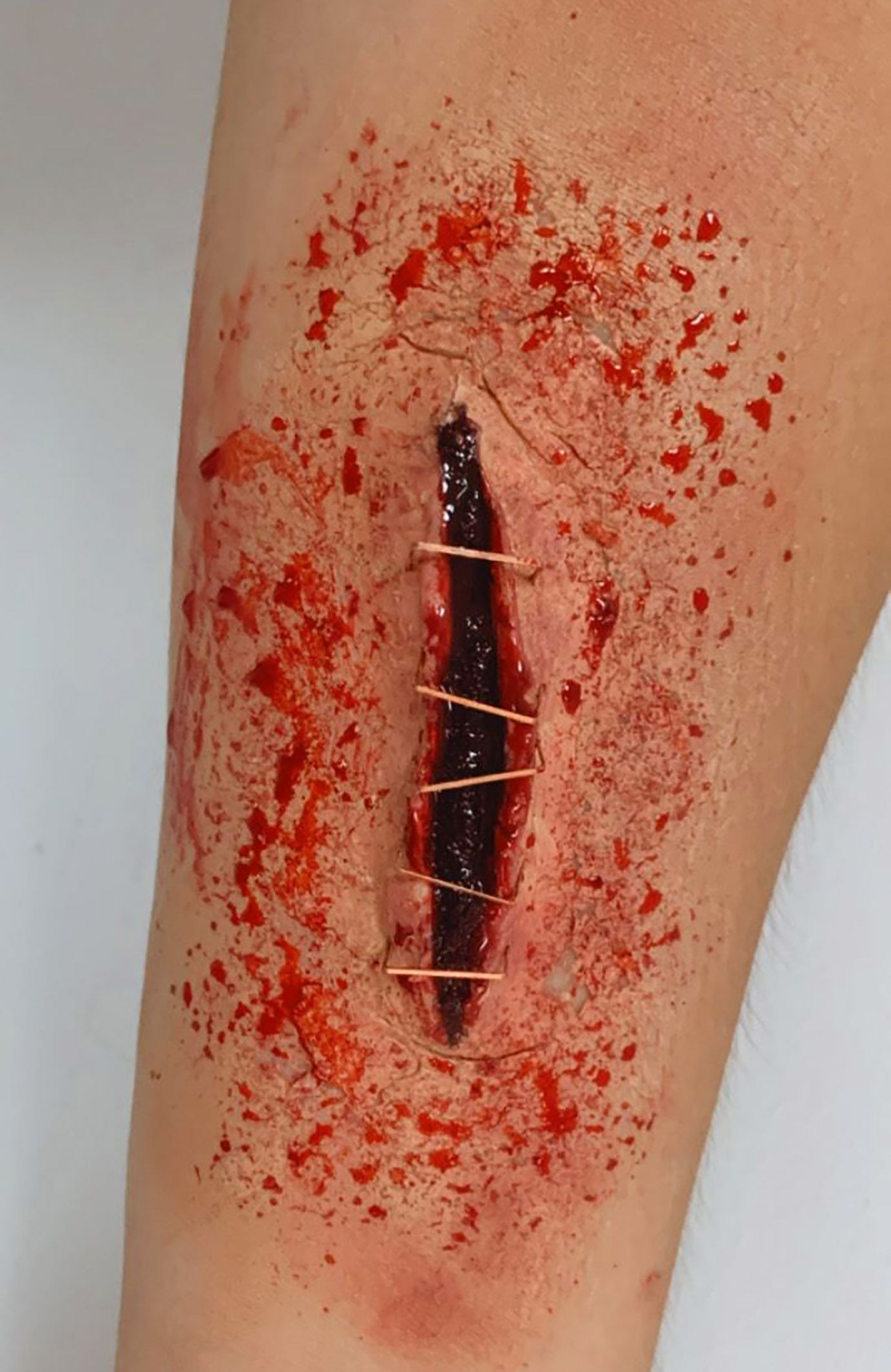 Finaliza el curso gratuito de iniciacion al maquillaje e imagen personal para jovenes5