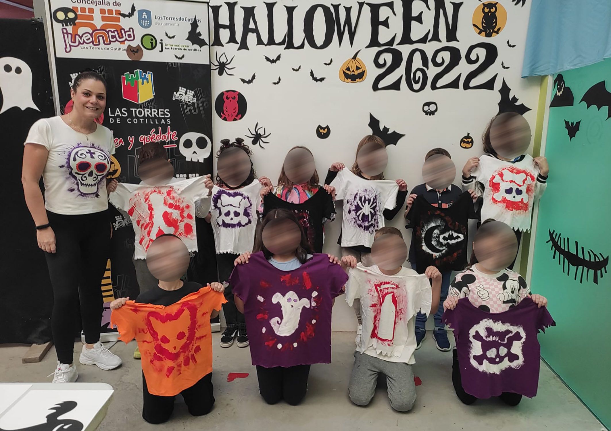 Los jovenes torrenos disenan sus camisetas mas terrorificas y escalofriantes para Halloween8