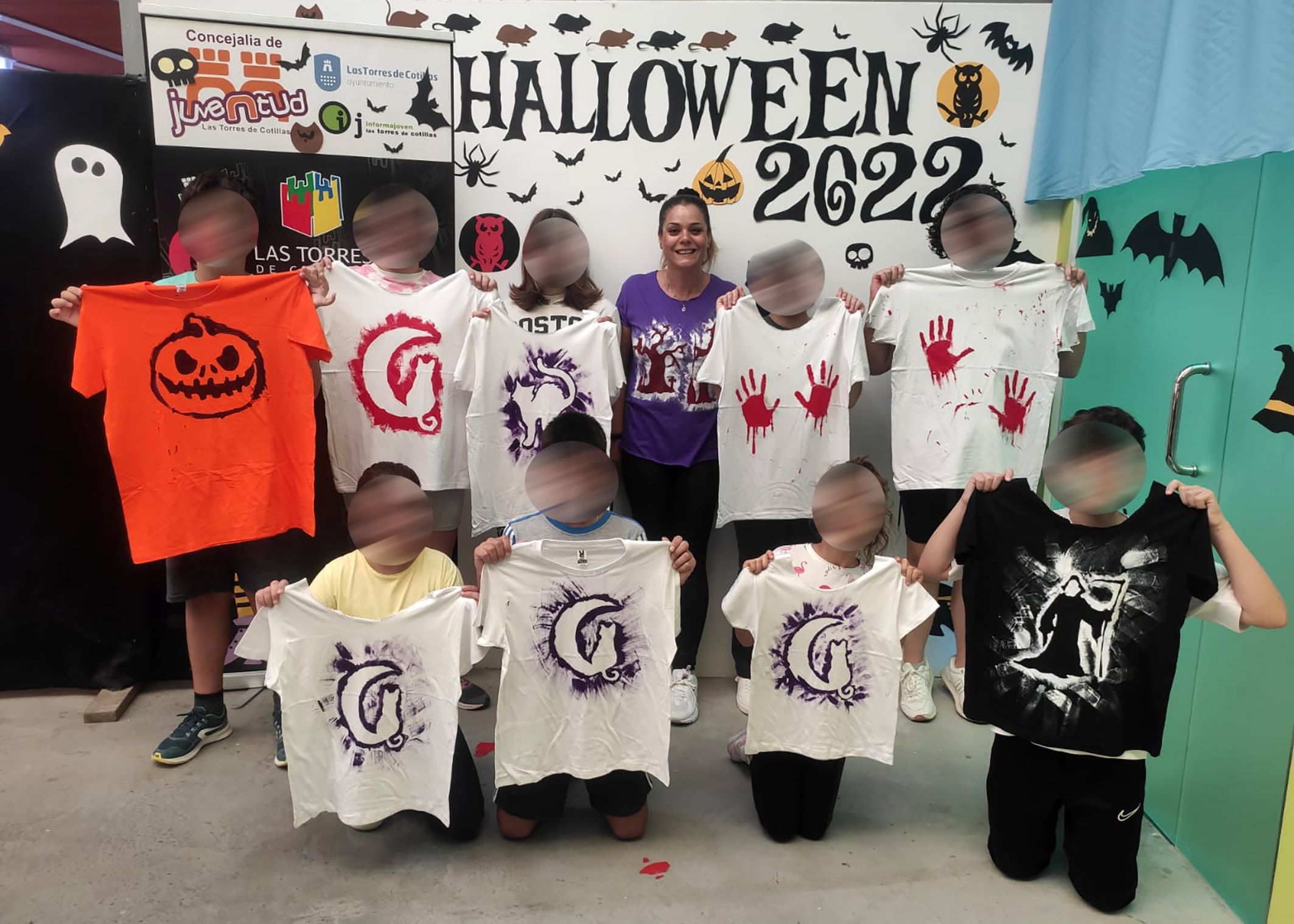 Los jovenes torrenos disenan sus camisetas mas terrorificas y escalofriantes para Halloween9