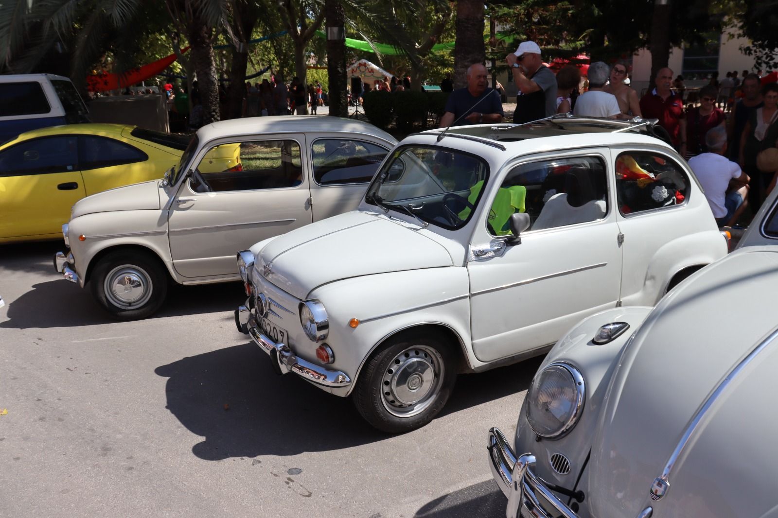 Cita con los vehículos clásicos en las fiestas de Las Torres de Cotillas (13)