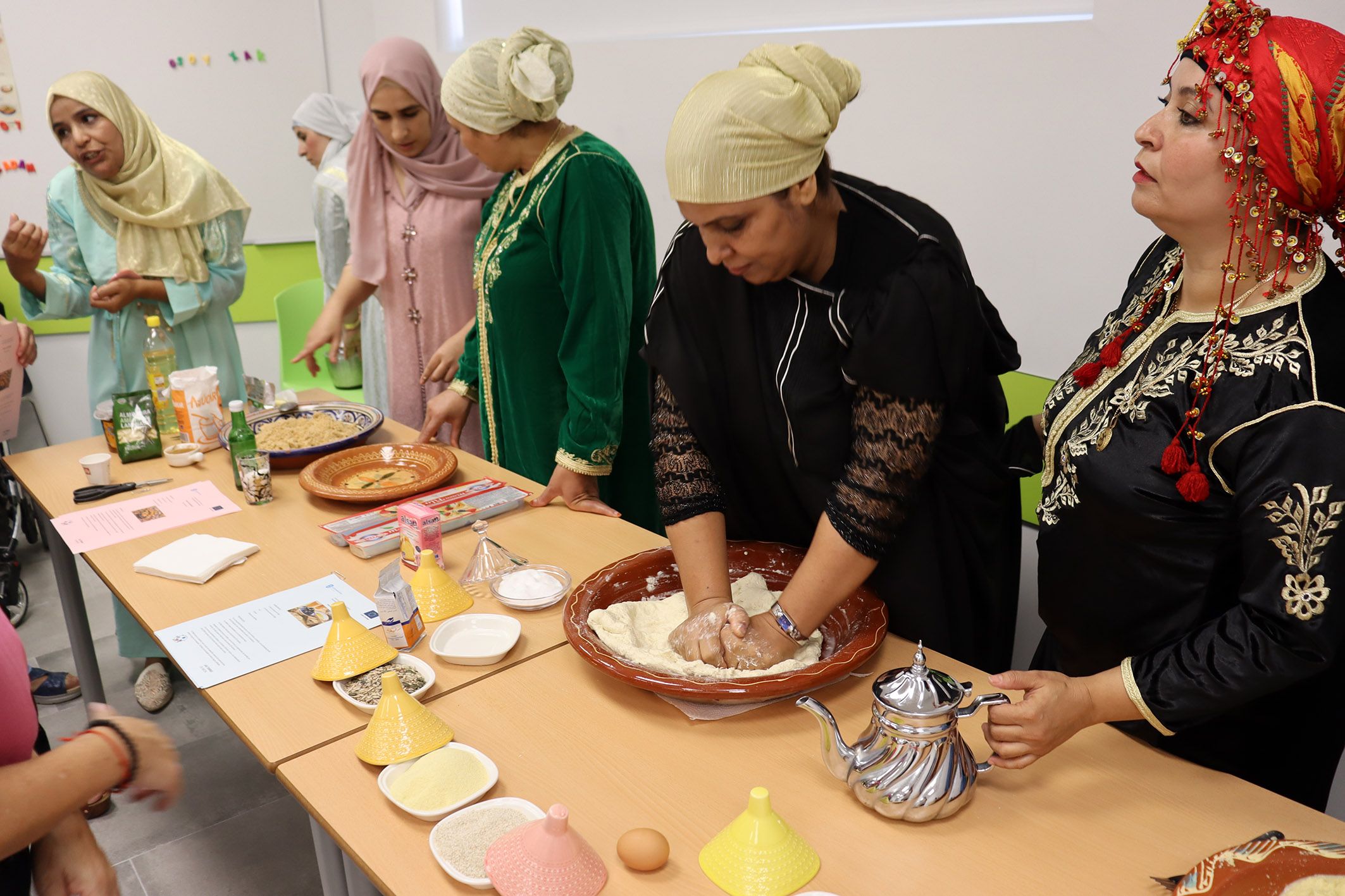 La jornada “Somos alimentos” da a conocer otras culturas a través de su gastronomía con la EDUSI “Las Torres Conecta”8