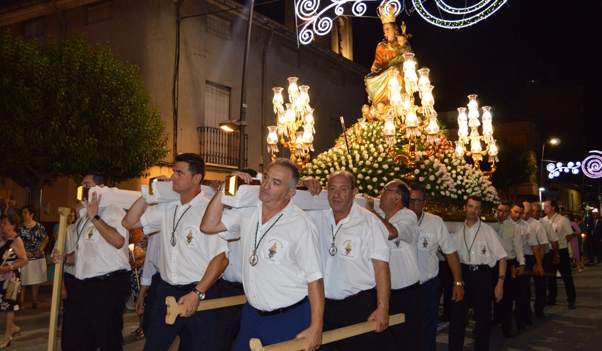 Fiestas LTC - procesión de la patrona6