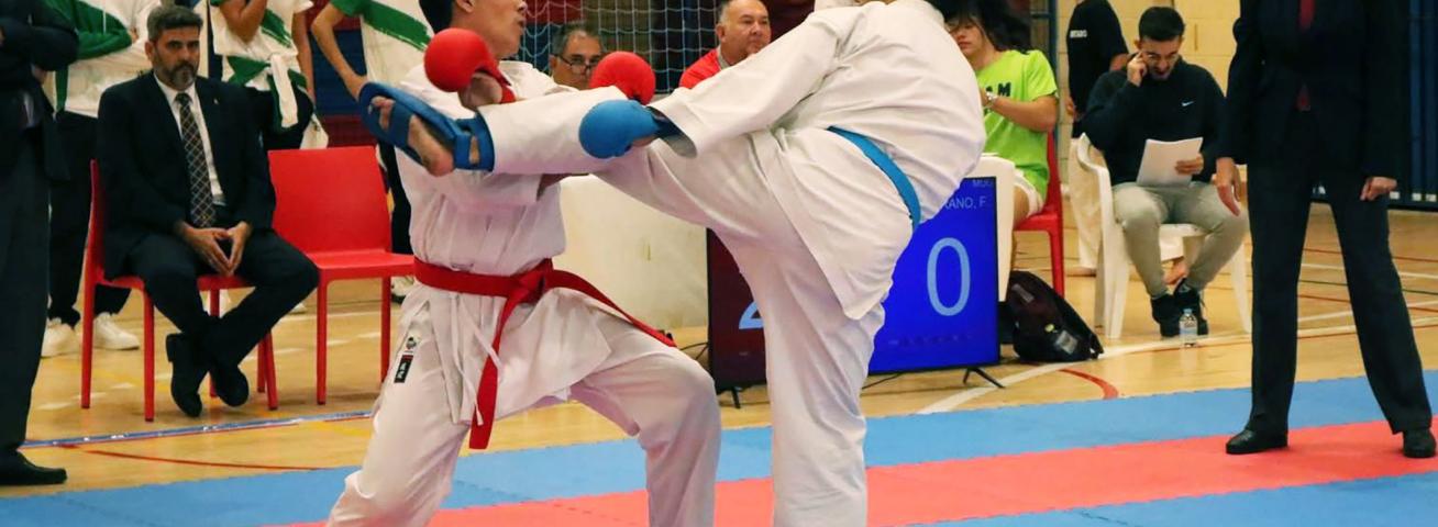 Un oro, tres platas y un bronce para el club Casa Zen en el campeonato regional base de karate