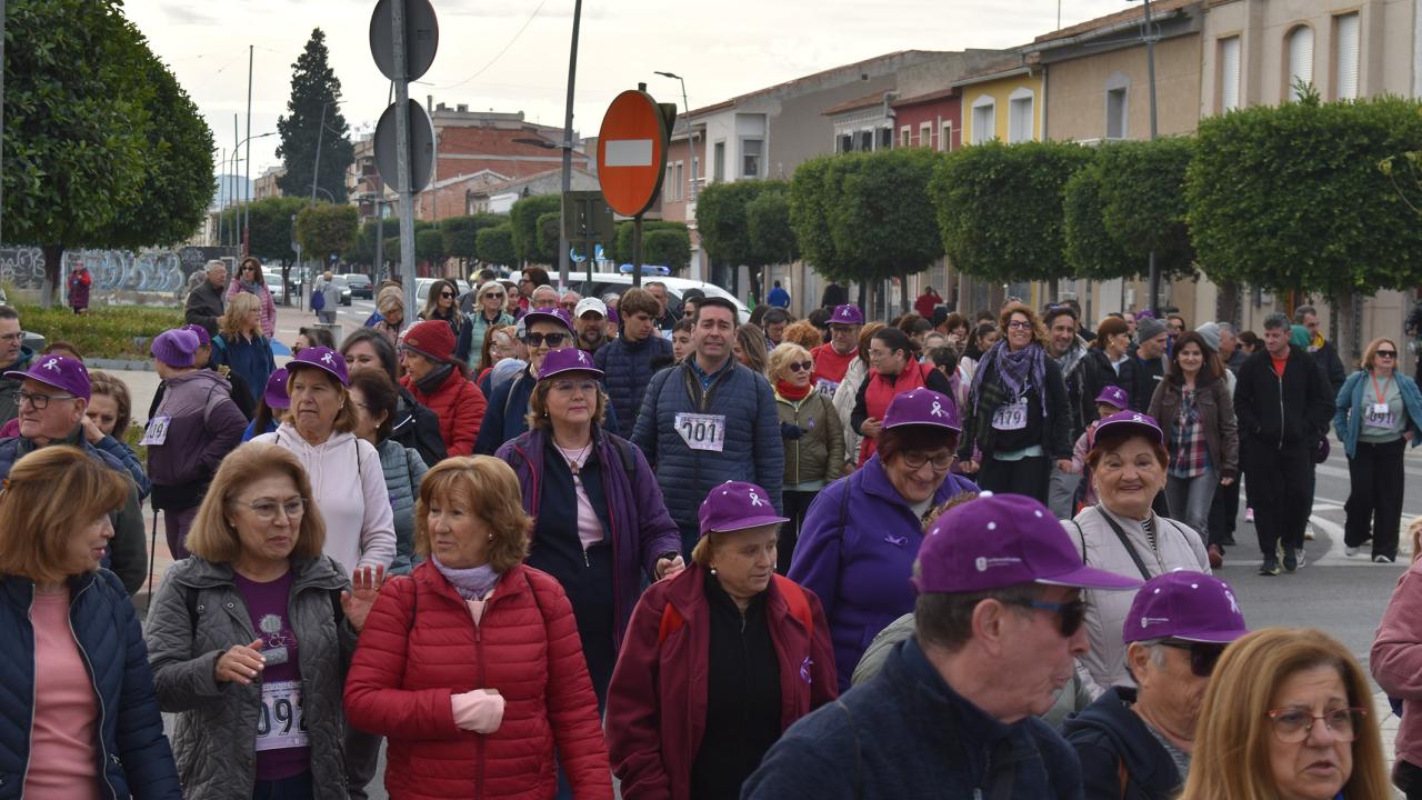 200 senderistas dicen no a la violencia contra la mujer con una saludable jornada de convivencia