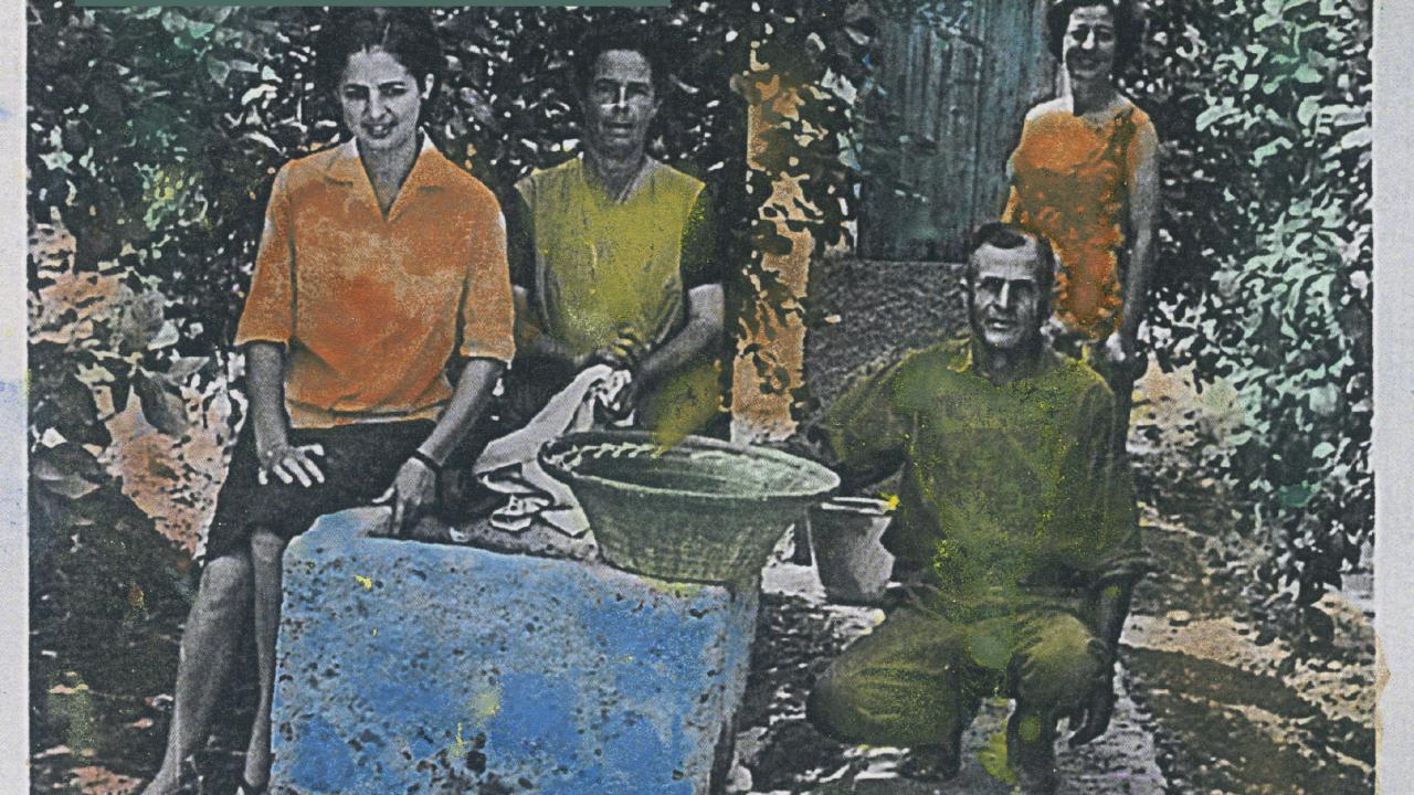 “Los colores de la memoria” llega a Las Torres de Cotillas como una exposición colectiva que une fotografía, pintura y salud mental