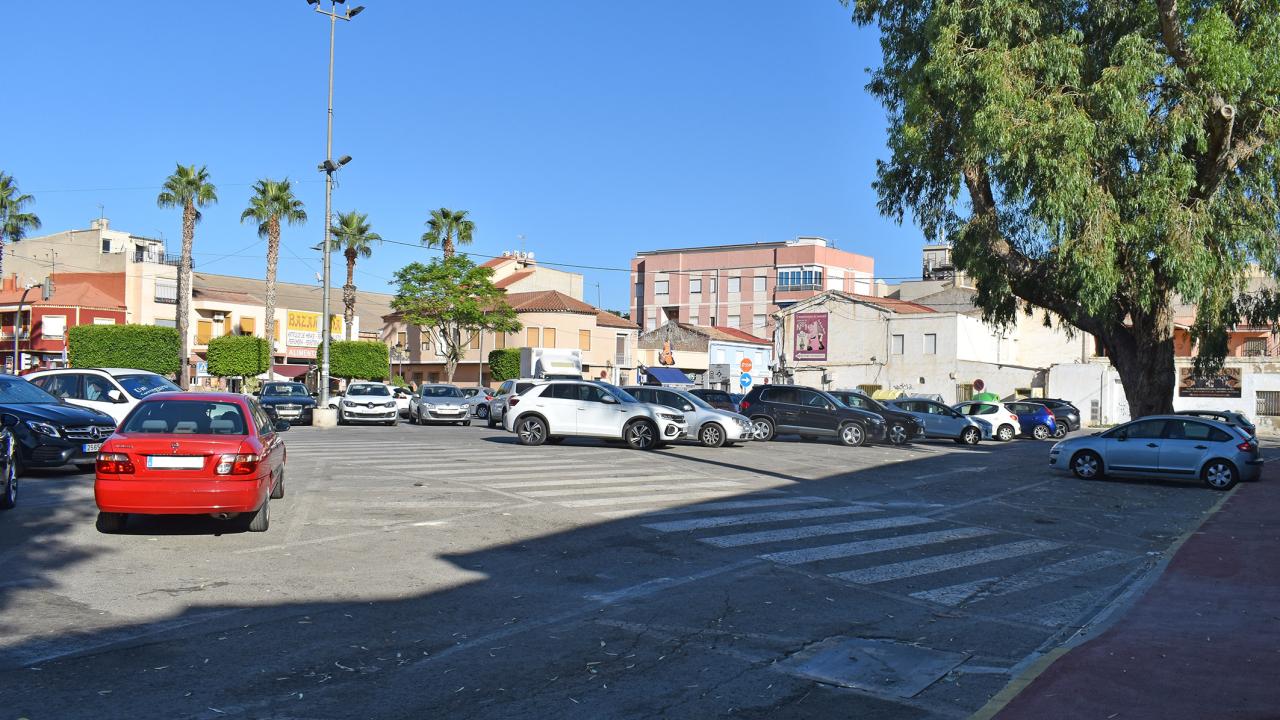 Las obras de mejora de accesibilidad y ordenación del tráfico en la explanada Maestro Ángel Palazón, listas para comenzar