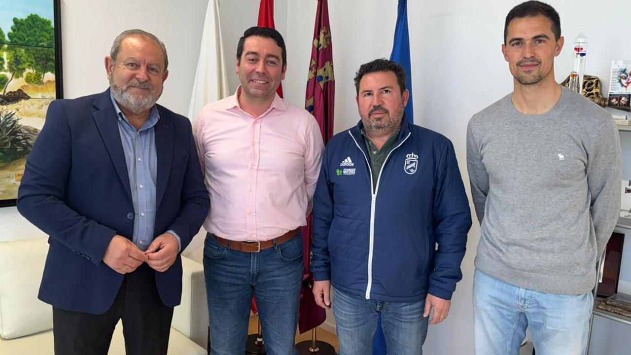 El Ayuntamiento colaborará en la promoción de los bolos huertanos