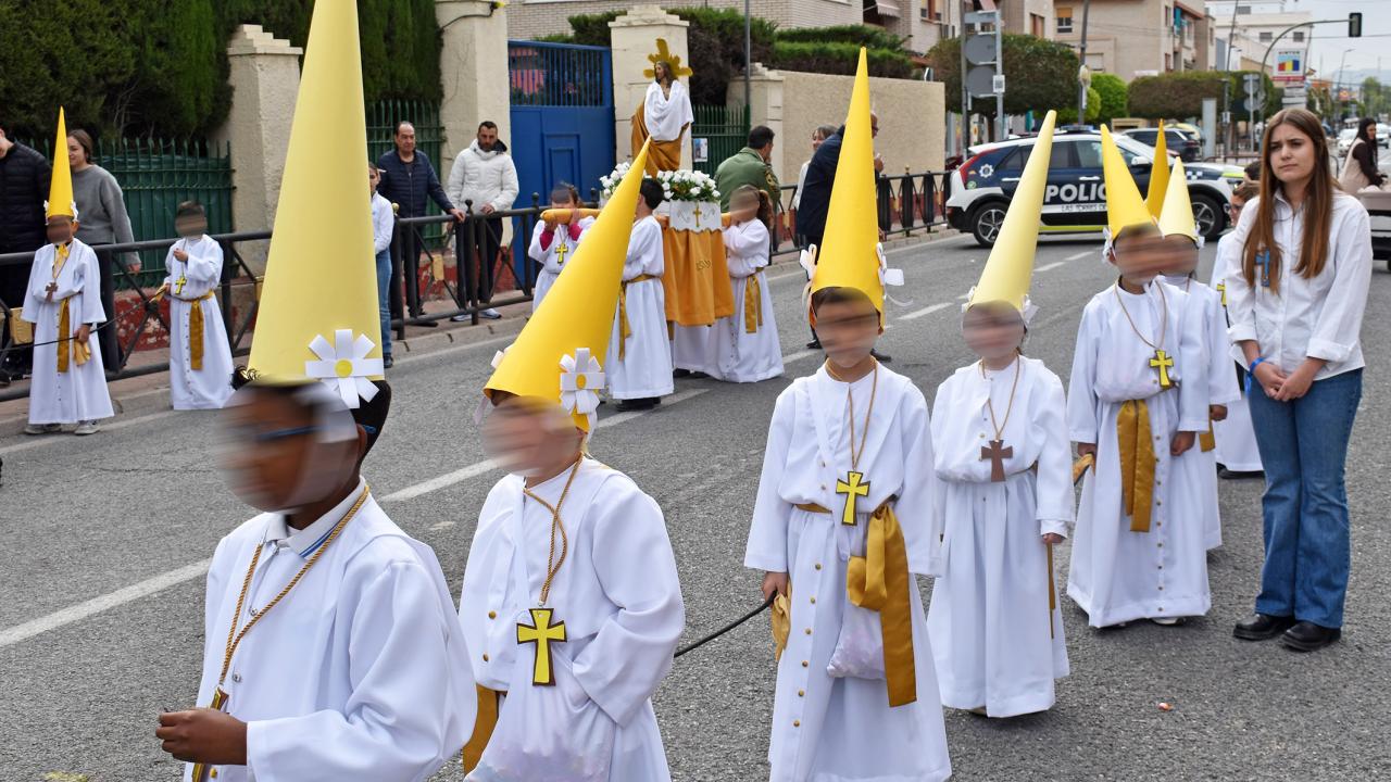 La procesión de Los Pasitos del Divino Maestro cumple 17 años con emoción y alegría