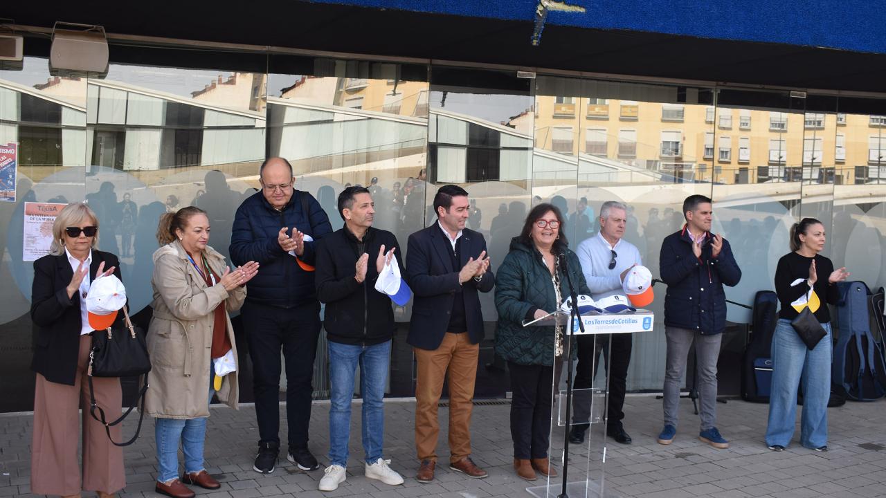 La lectura del manifiesto institucional inicia los actos del 8 de marzo