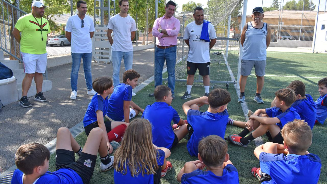 El Atlético Torreño CF cierra una nueva edición de su campus de verano con la participación de unos 80 futbolistas