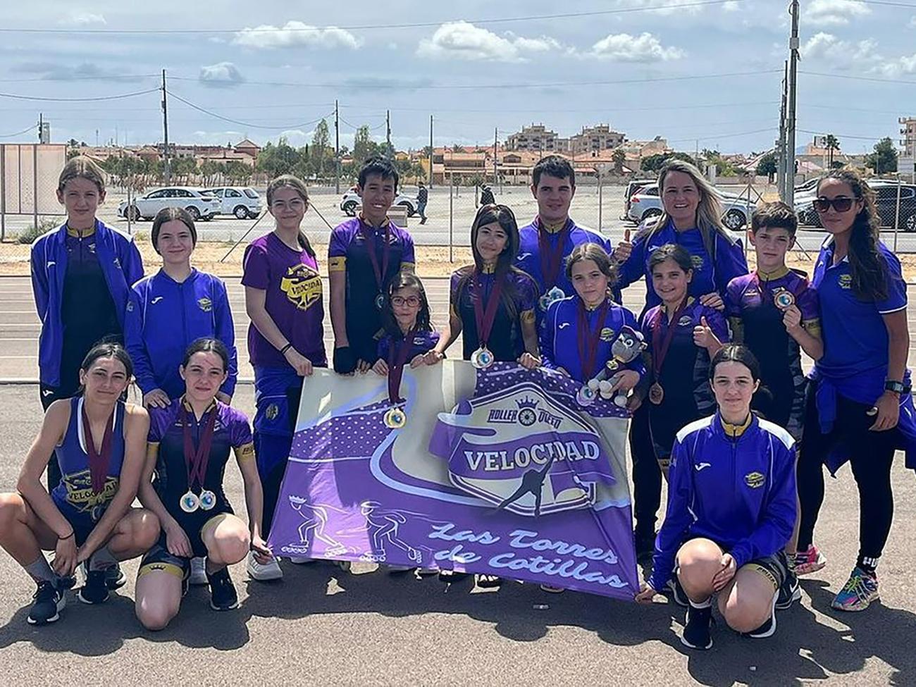 El club Roller Queen torreño logra 18 medallas en el campeonato regional de patinaje de velocidad