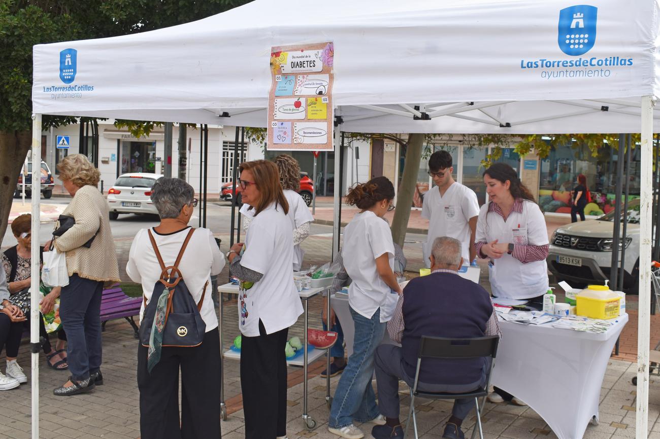 El centro de salud conmemora el Día Mundial de la Diabetes con controles y actividades informativas