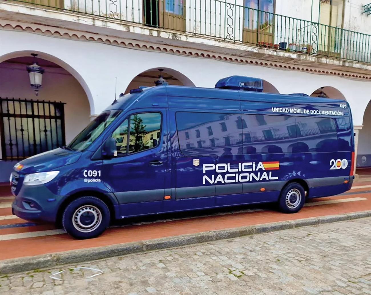 La renovación del DNI se hará en una unidad móvil de la Policía Nacion y los ciudadanos se llevarán su nuevo documento al momento