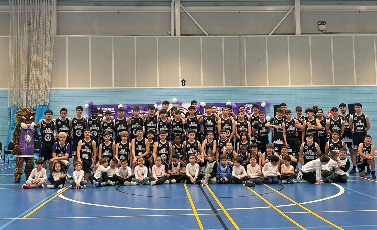El club Basket Las Torres sigue creciendo y reúne ya a cerca de un centenar de jugadores 