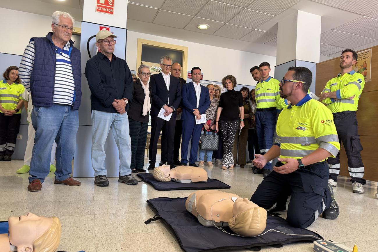 El centro de salud enseña a la ciudadanía a cuidarse en su primera jornada de puertas abiertas